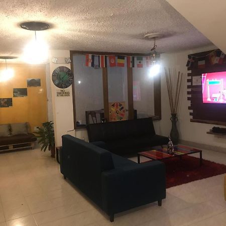 Hostal Casa Paraiso 메딜린 외부 사진