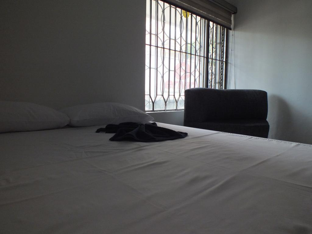 Hostal Casa Paraiso 메딜린 객실 사진