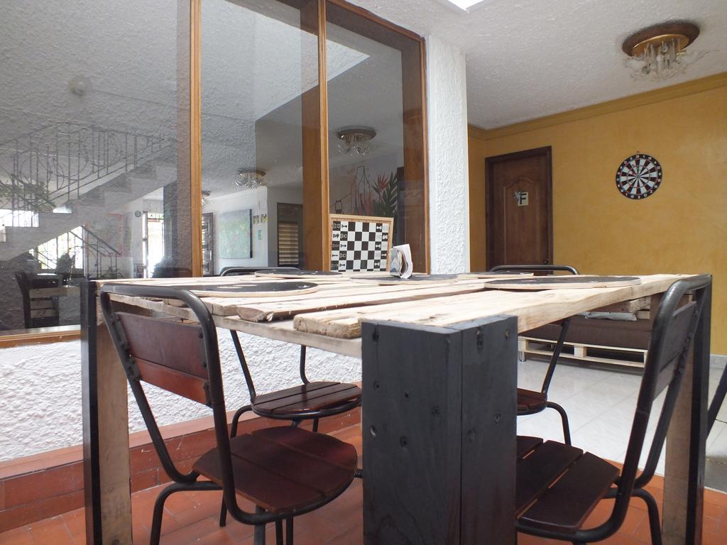 Hostal Casa Paraiso 메딜린 외부 사진