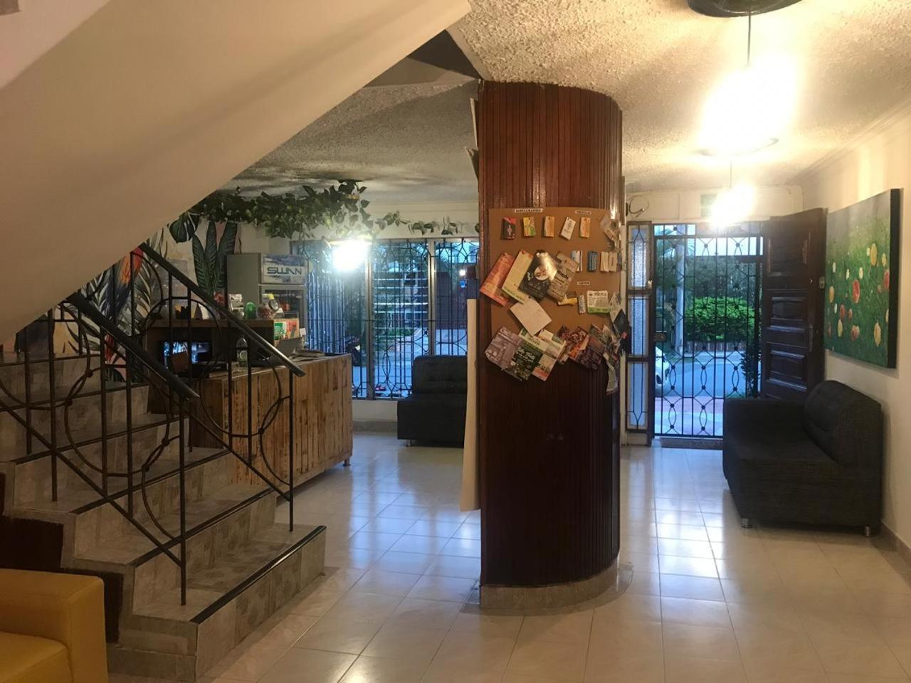 Hostal Casa Paraiso 메딜린 외부 사진